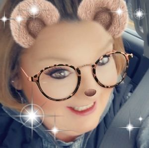 Meet your Posher, Sandra